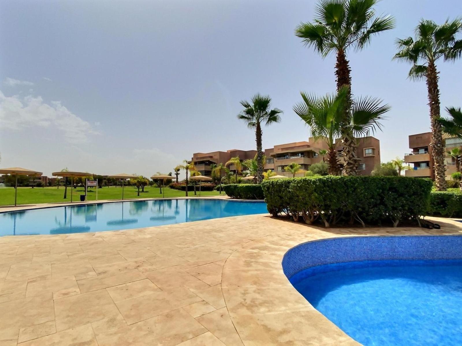 Jade Prestigia Golf Apartamento